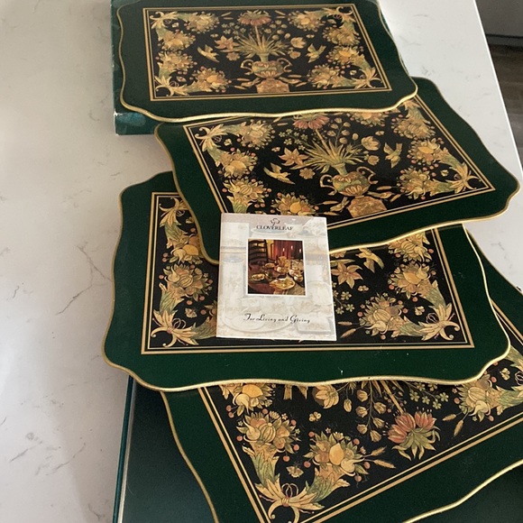 Vintage Cloverleaf Paradise Pattern 4 Placemats Dark Emerald Green& Gold Fruit - Picture 3 of 6